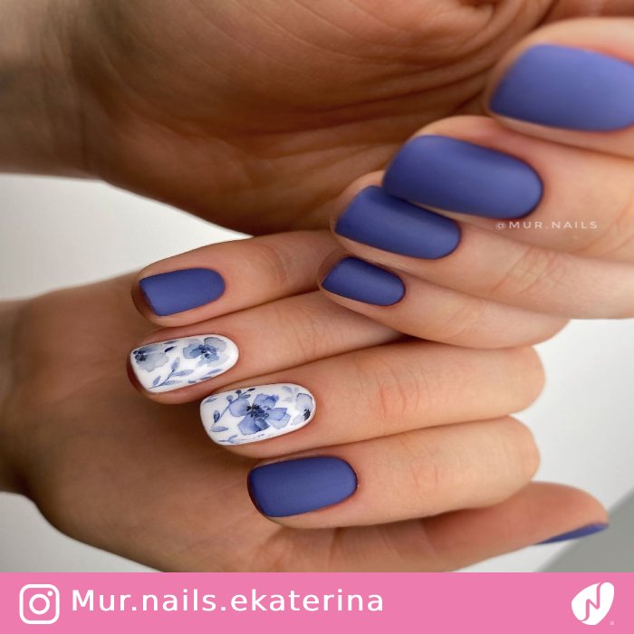 Short Nails Flower Design